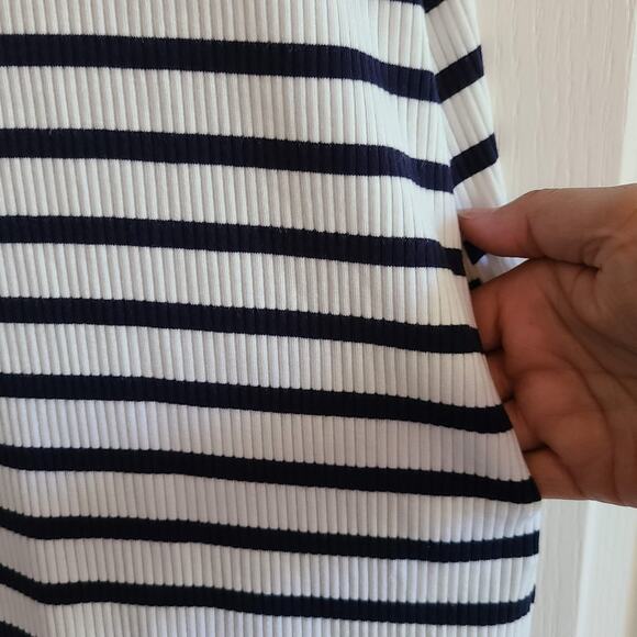 REFORMATION Charli Ribbed Ceto Striped T Shirt Dress Black White Women's M‎ - Picture 6 of 10